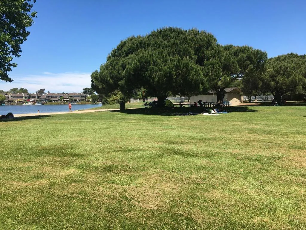 577 Anchor Circle, None, California 94065 home-pic-12